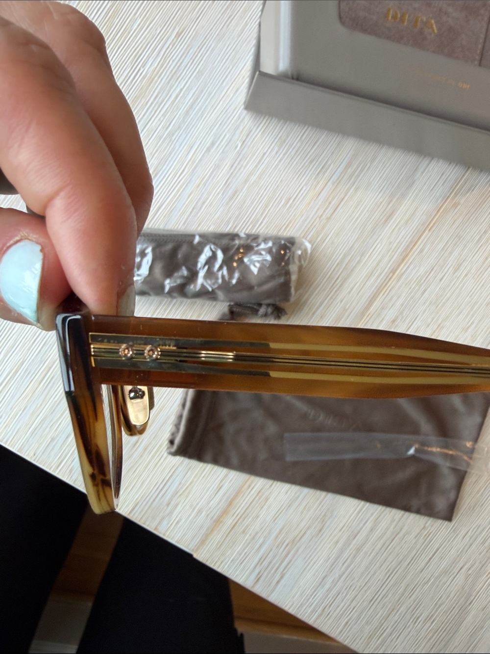 ✨NIB DITA ‘Wasserman Two’ Amber Maple/Antique Gold Handmade in Japan Frames✨ - Picture 8 of 13